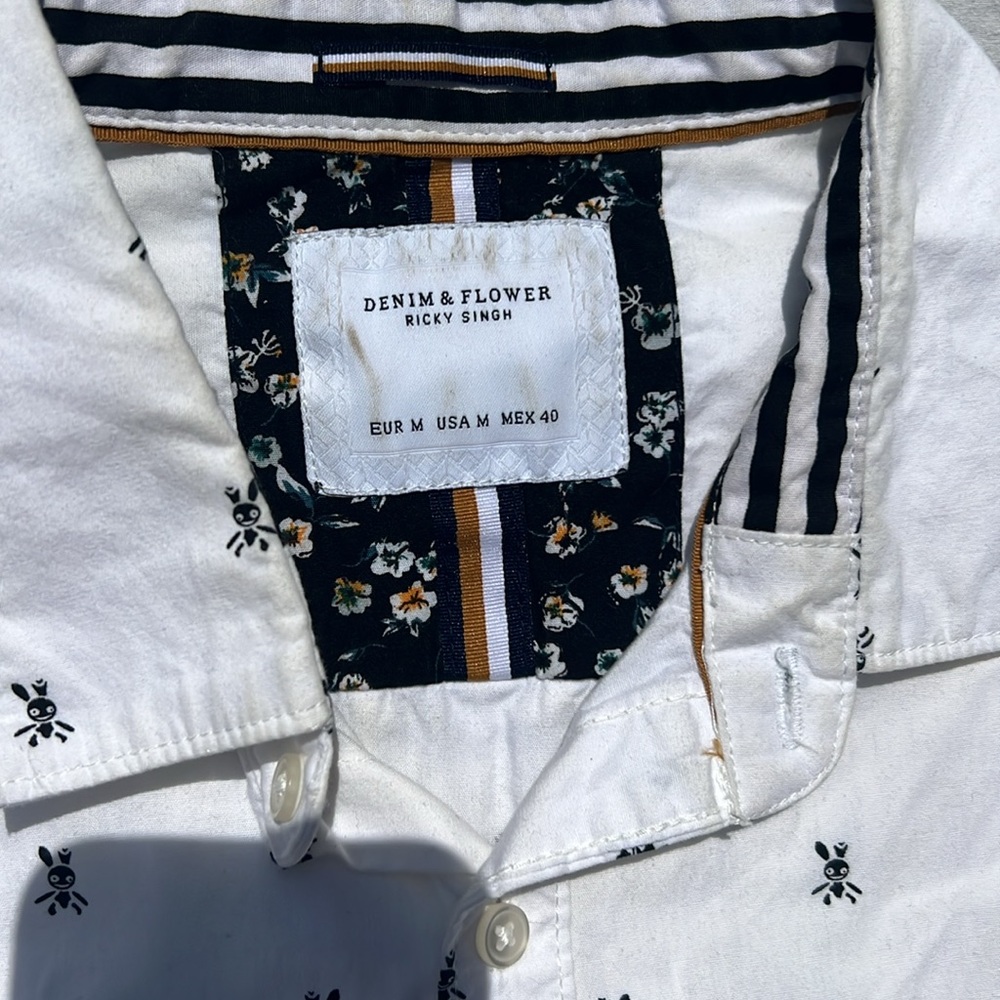 Denim & Flower White Patterned Casual Shirt - Picture 2 of 4